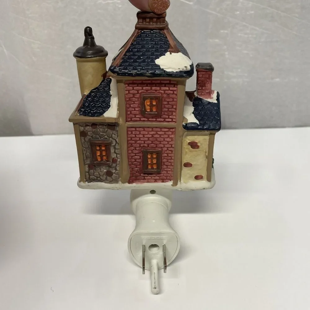 Crosslight Santa's Workshop Porcelain Night‎ Light Christmas Holiday Decor